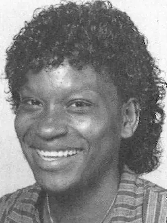 34_Edna_Mack_1983-84_WBB_headshot