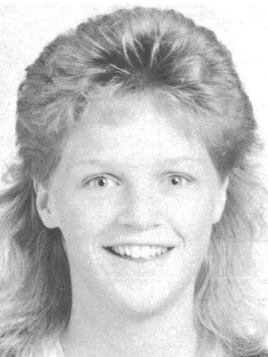 05_Deb_DeSive_1987-88_WBB_headshot