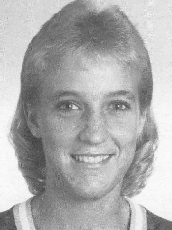 05_Sheila_Daniels_1988-89_WBB_headshot