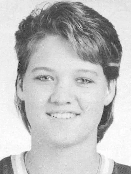 10_Stacy_Campbell_1987-88_WBB_headshot