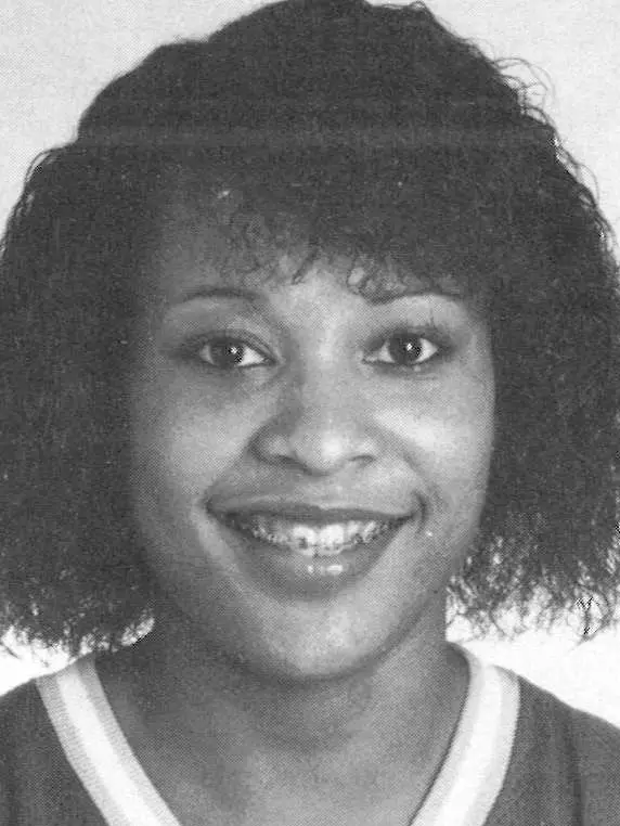 21_Camellia_Bowen_1988-89_WBB_headshot