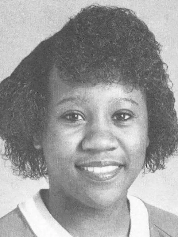 22_Katrina_Thompson_1989-90_WBB_headshot