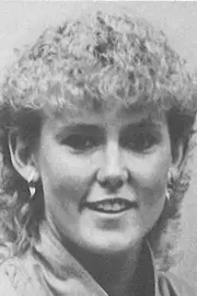 25_Traci_York_1985-86_WBB_headshot