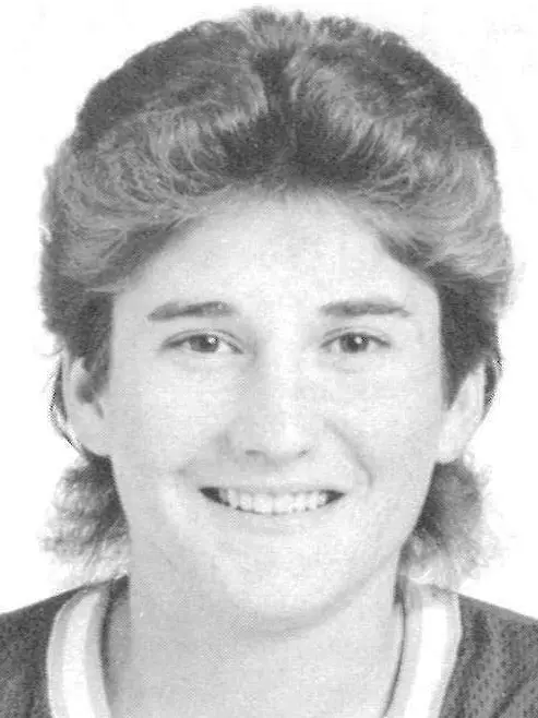 30_Tracy_Tilghman_1987-88_WBB_headshot