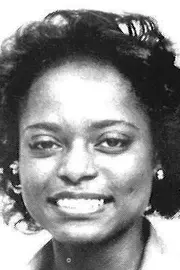 31_Carolyn_Kyles_1984-85_WBB_headshot