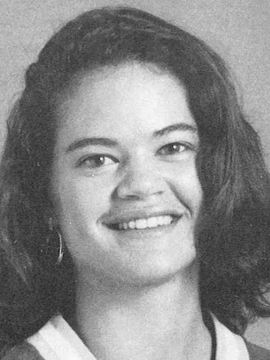 44_Sonia_Wagoner_1989-90_WBB_headshot
