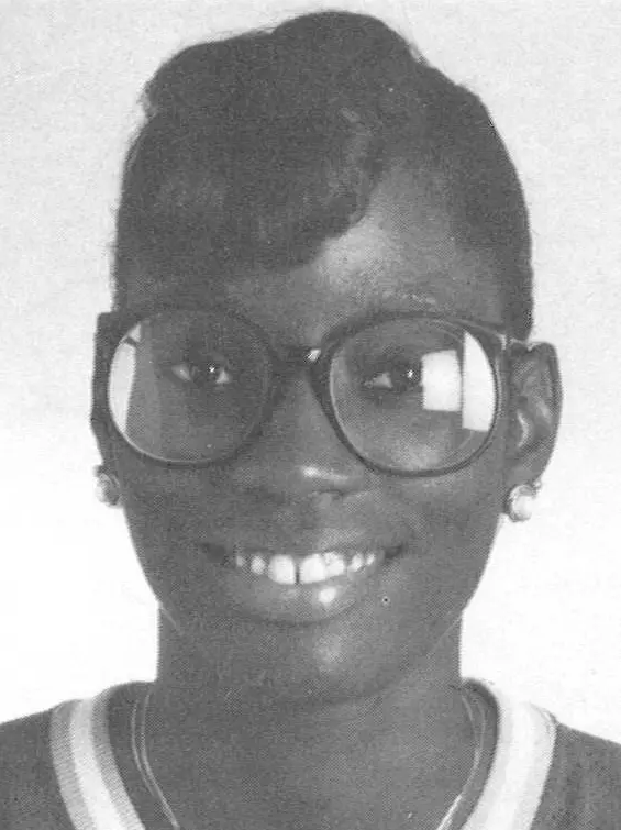 50_Tonya_Johnson_1988-89_WBB_headshot