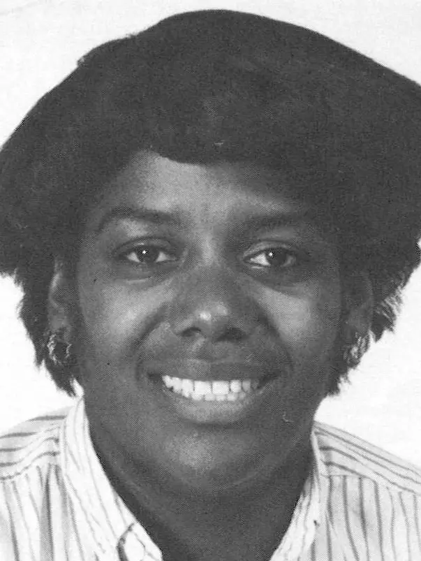 AC_Penny_Lewis_1988-89_WBB_headshot