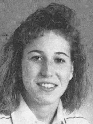 ST_Jennie_Hall_1989-90_WBB_headshot