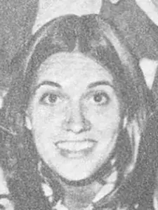 11_Theresa_Frederick_1977_VB_headshot
