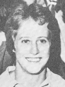 20_Trish_Kubik_1977_VB_headshot