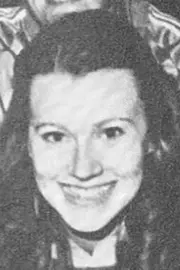 22_Jolene_Elliott_1977_VB_headshot