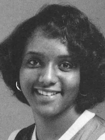 11_Dani_Galbreath_1991-92_WBB_headshot
