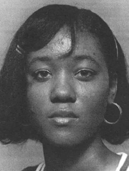 15_Shalonda_Hughes_1995-96_WBB_headshot