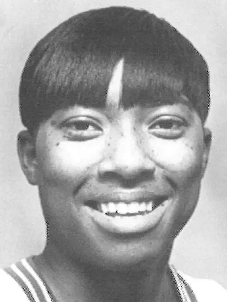 20_Kristin_Drake_1994-95_WBB_headshot