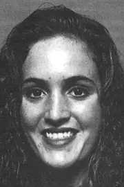 23_Heather_White_1995-96_WBB_headshot