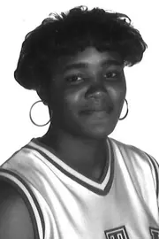 24_elizabeth_smith_1992-93_WBB_headshot