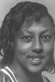 30_Kim_Dowell_1995-96_WBB_headshot