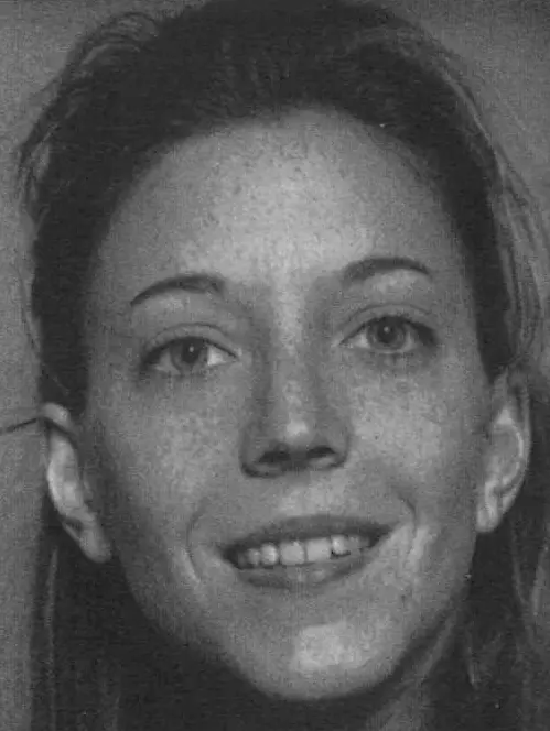 31_Shelly_Bocock_1997-98_WBB_headshot