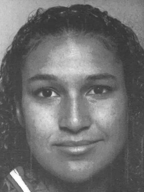 33_Tanya_Strong_1997-98_WBB_headshot