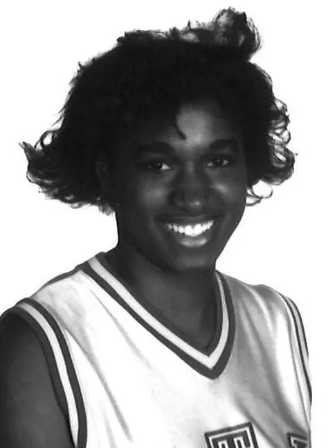 50_dawn_whitely_1992-93_WBB_headshot