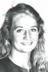 AC_Holly_Davis_1992-93_WBB_headshot