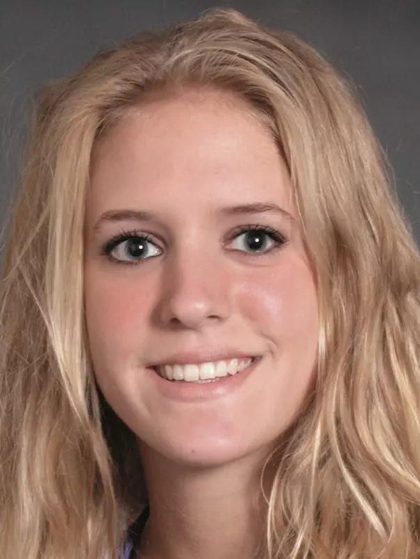 25_Kayla_Kilgore_2003-04_WBB_headshot