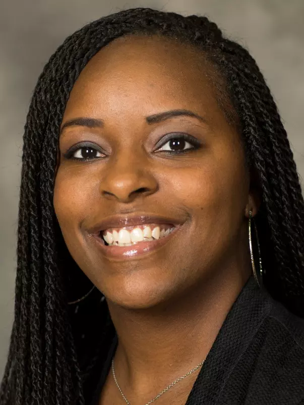 AC Ashley Crawford 2018-19 WBB headshot