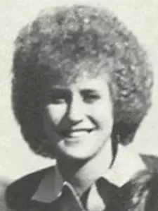 20_Trish_Kubik_1976_VB_headshot