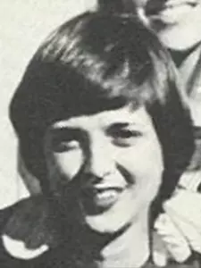 21_Cam_Balcomb_1976_VB_headshot