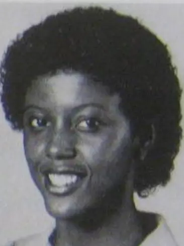 10_Cynthia_Maloy_1982-83_WBB_headshot