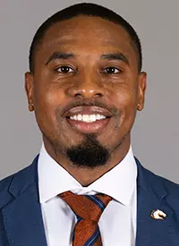 Keith Pickens Headshot 2023-24