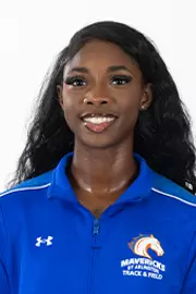 camryn clark 25-26 track headshot