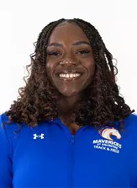 esther adedire 25-26 track headshot