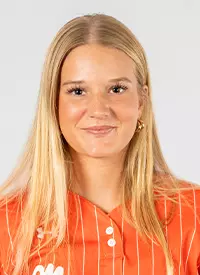 samantha tumbleson fall headshot 2026