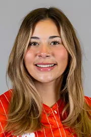 valeria feeney 26