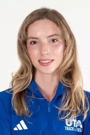 Lauren Baur 26-27 Head Shot