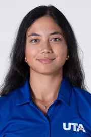 Carmen Gonzalez Lo-a-njoe Head Shot 26-27