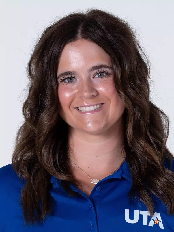 Raeley Hickman Head Shot 26-27