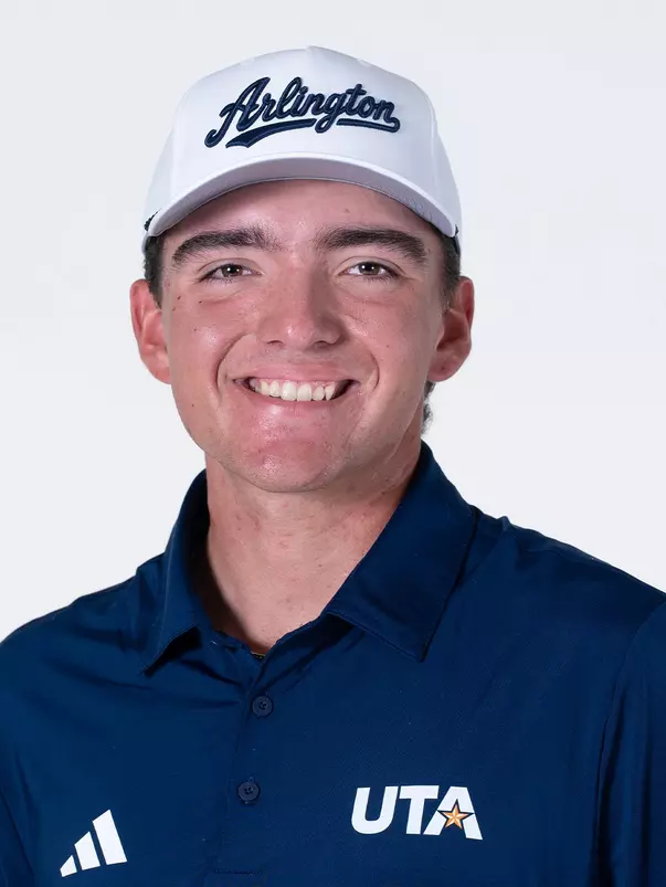 Austin Dennis Head Shot 26-27