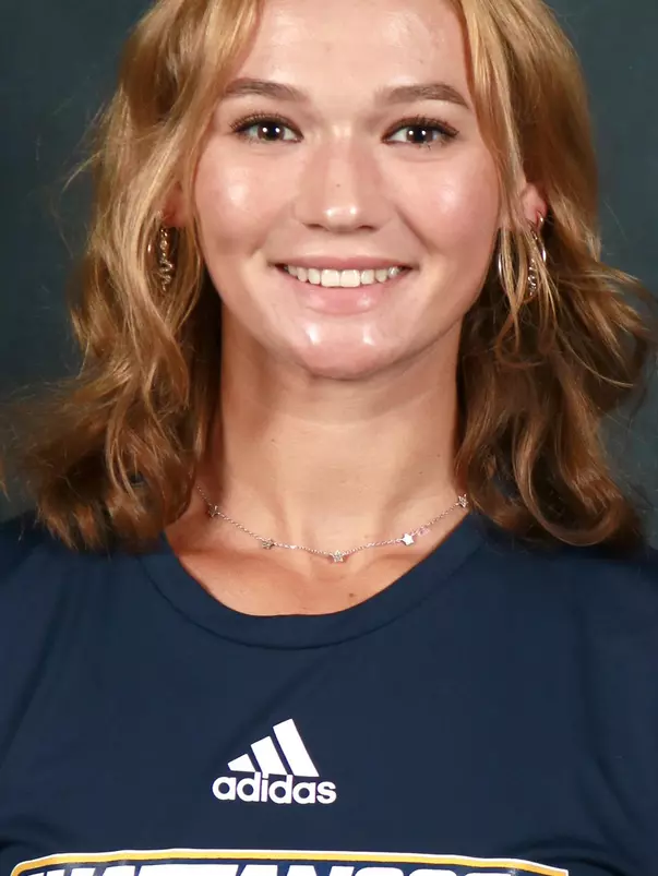 Caroline_Gibbens_Cropped