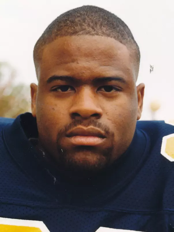 Zontray Lewis