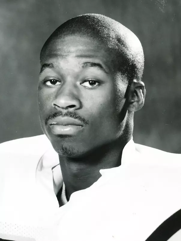 Terrez Dennis