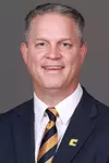 Dan Earl 24-25