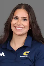Emily Geaquinto headshot
