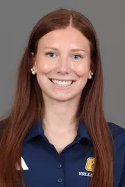 Caroline Peterson headshot