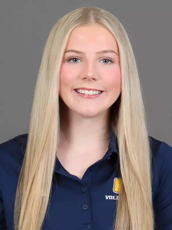 Delaney Wingenbach headshot