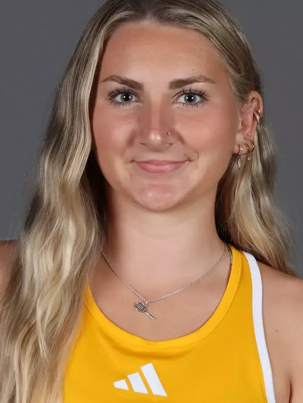 Chattanooga Women's Tennis Headshots 26-27