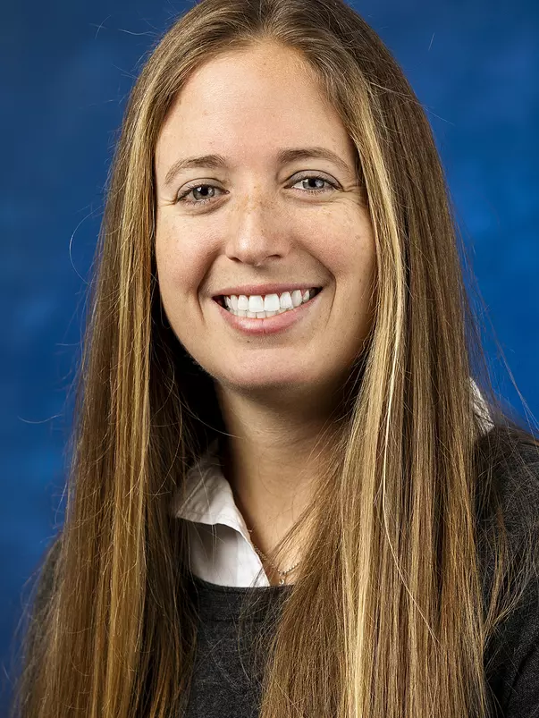 caitlyn_williams_300