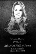 Nicole Davis